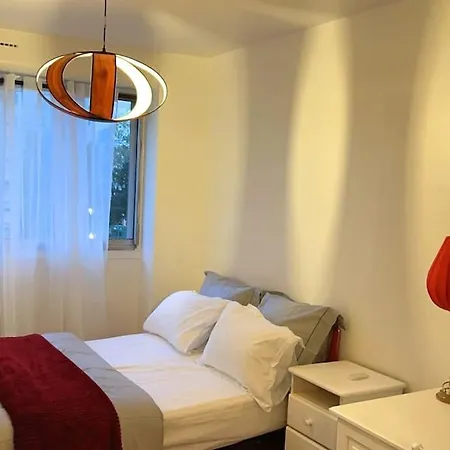 Le Colombier Apartment *